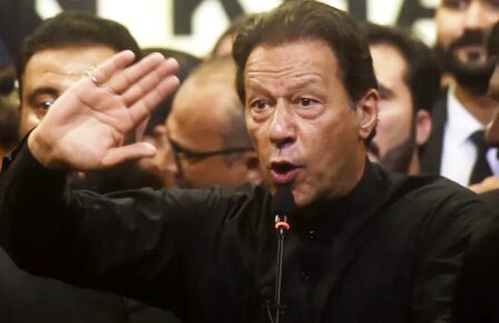 عمران خان اکثریت کرسی‌های انتخابات میان دوره‌ای پارلمان پاکستان را کسب کرد