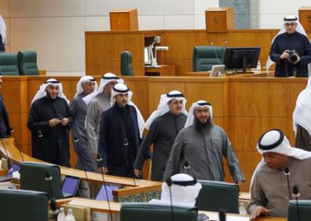 اعلام نتایج انتخابات مجلس کویت/ مخالفان اکثریت پارلمانی را حفظ کردند